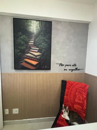 Quadro O Caminho do Conhecimento na casa de Juliana Martins