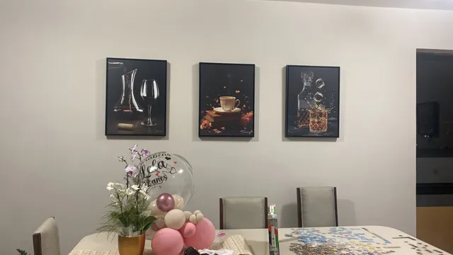 Quadro Café e Romance na casa de Valeria Barberi