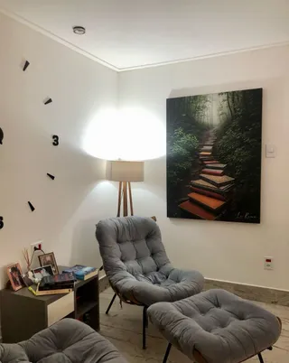 Quadro O Caminho do Conhecimento na casa de Enoi Oliveira
