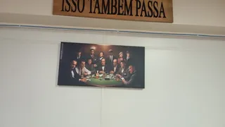 Quadro Clube dos Gangsters na casa de Jakes no suporte