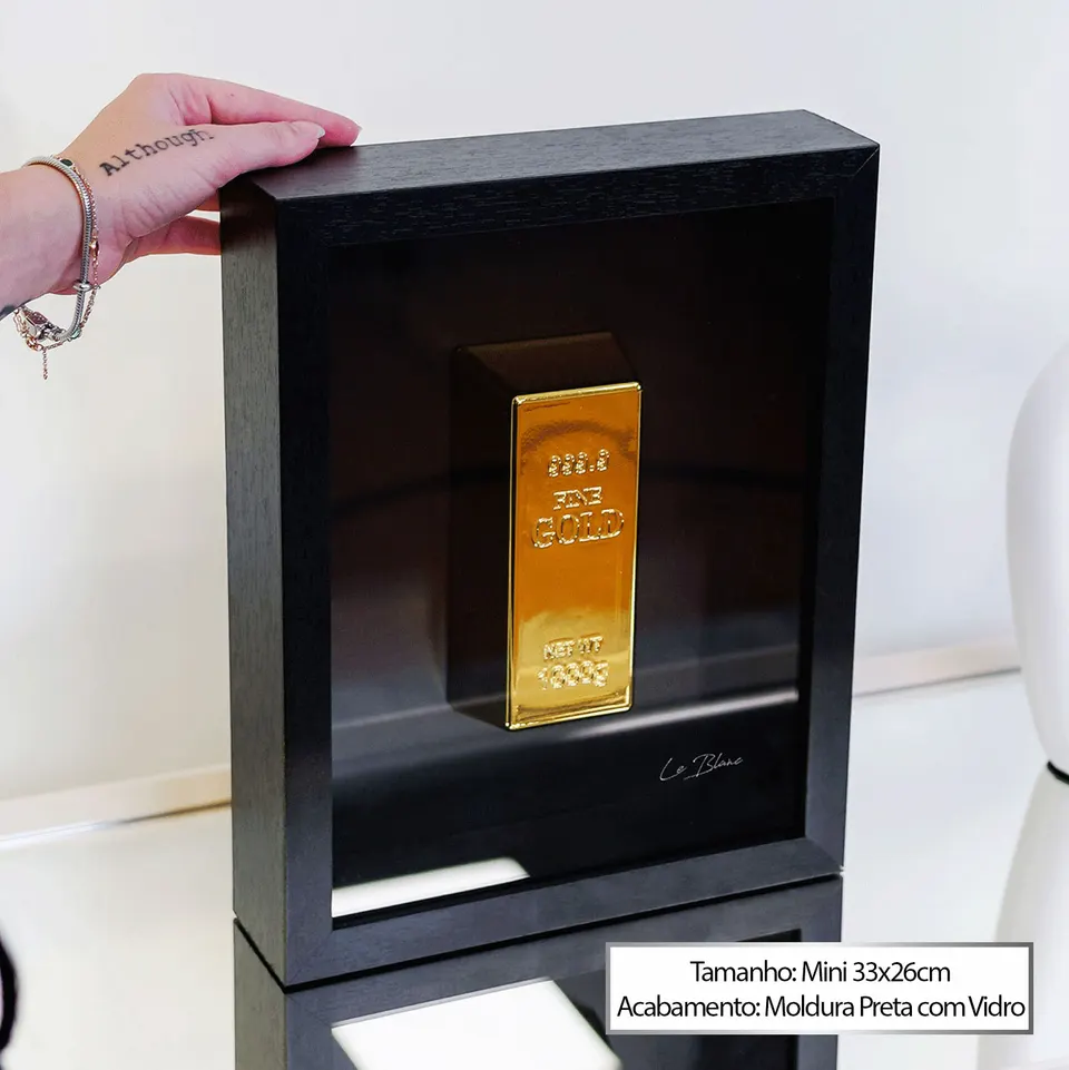 The Golden Bar Of Abundace Neutro em aparador