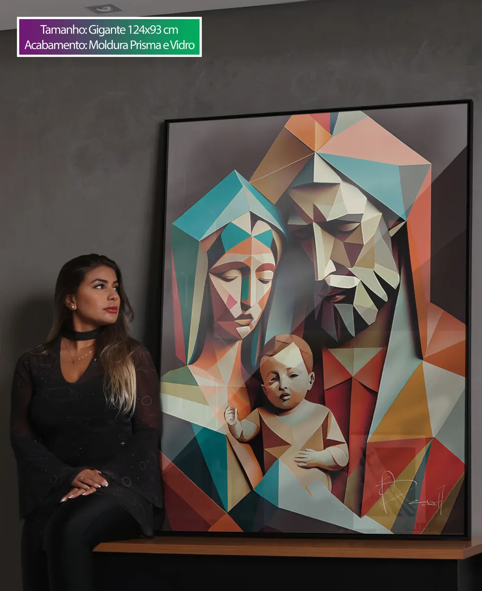Quadro Decorativo Família Divina Geométrica em vidro ao lado de modelo