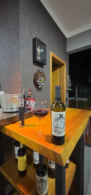 The Duck's Whisky na casa de Lucas gimenez dos santos