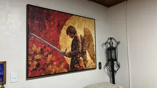 Quadro Protetor São Miguel Arcanjo na casa de Rodrigo Farias