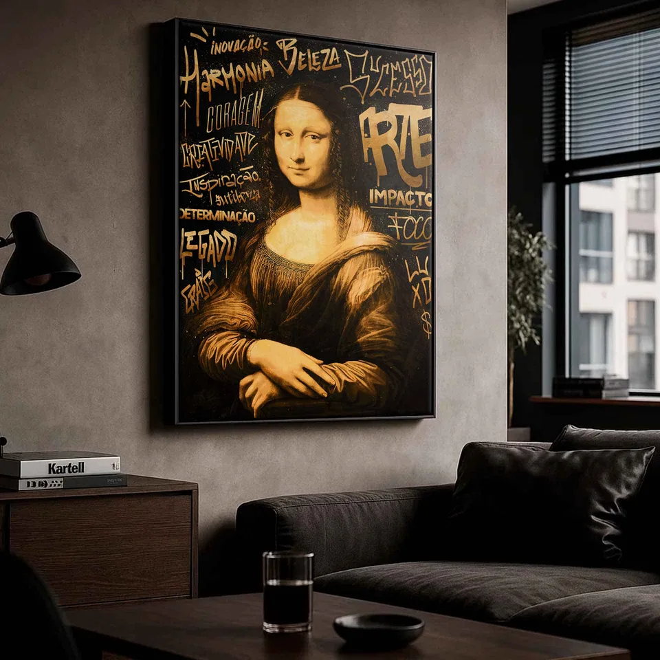 quadro monalisa grafite dourado detalhe — moldura preta sala tons cinza