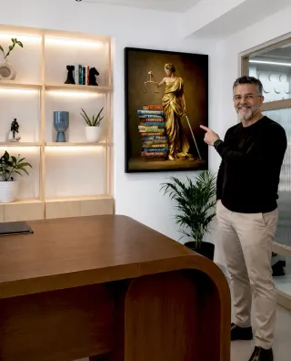 Quadro Conhecimento da Deusa da Justiça na casa de Marcos Ferreira
