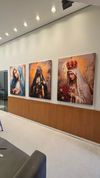 Quadro Nossas Senhoras Strati D'Arte 3 Peças na casa de Guilherme