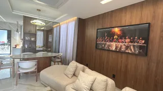 Quadro Santa Ceia Geométrica na casa de Juliana Andrade
