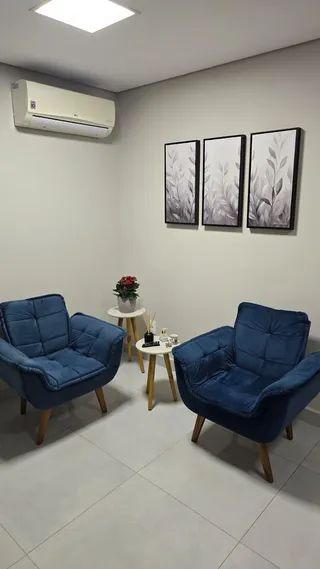 Quadro Abstrato Folhas de Prata 3 Peças na casa de Rodrigo Pechir