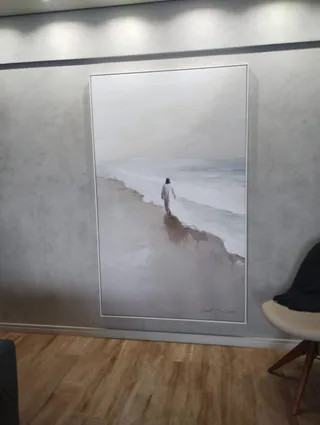 Quadro O Caminhar de Jesus - Coleção Minimalista na casa de Camila Azevedo