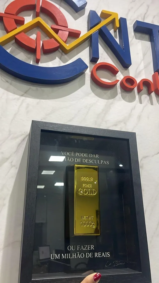 The Golden Bar of Prosperity na casa de Pedro Nunes