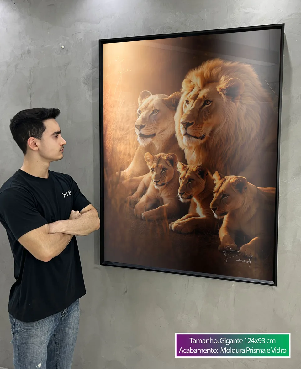 Quadro Família de Leões - 3 Filhotes com moldura Prisma e vidro