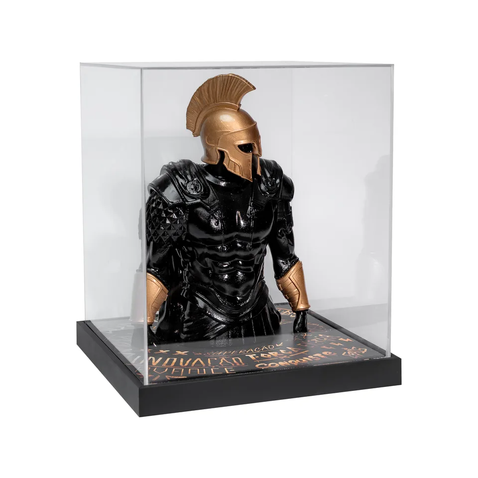 Espartano Dourado Scultura