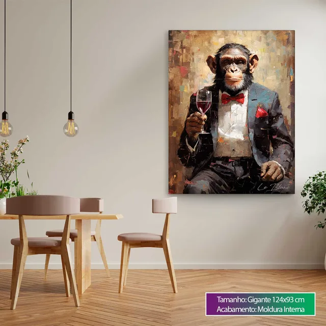 Macaco Sofisticado em ambiente com mesa de jantar